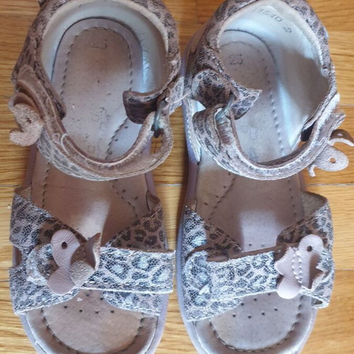 Bartek sandals used, size 25