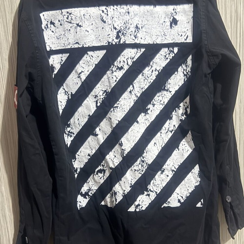 Black men's jacket with unique back print, size M