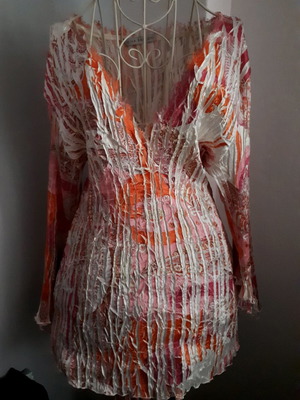 Spring blouse used, orange with lace, size M