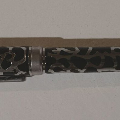 Duke 216B pen used with twist opening, does not write
