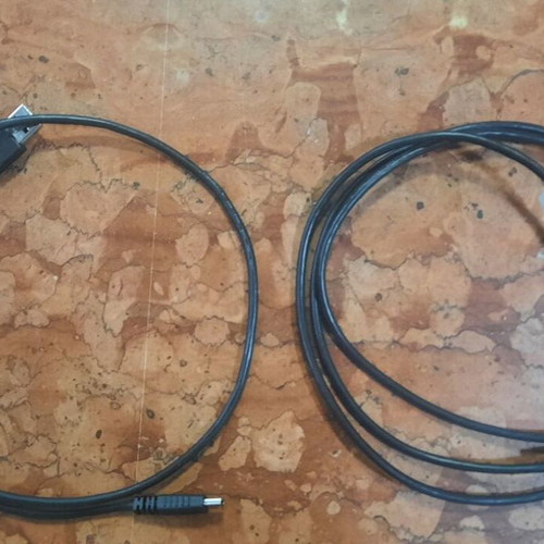 Mio Moov 330 2 charging cables, car charger and mount like new original