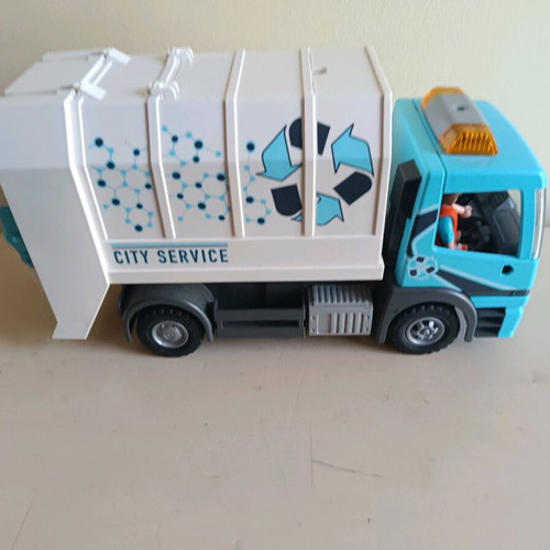 Playmobil City Services like new with working beacon and batteries