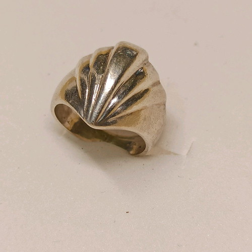 Silver chevalier 950 ring used, size 10