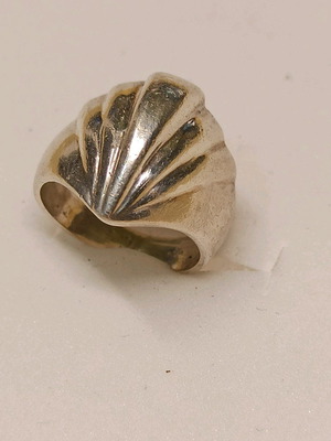 Silver chevalier 950 ring used, size 10