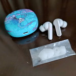Bluetooth In Ear Headphones Cellular Line Music Sound like new with charging case