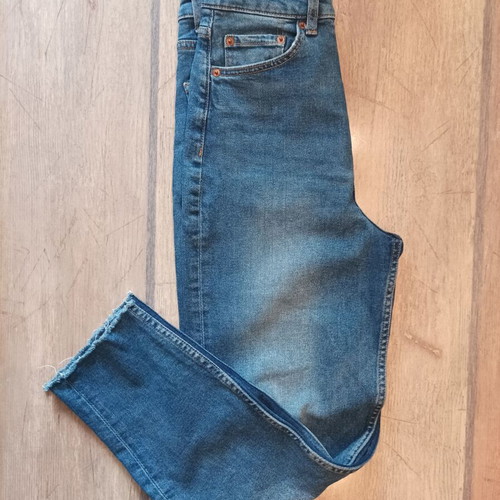 H&M Divided women's jeans like new, size 32, blue