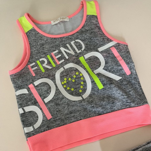 Sportswear set for 5 years old like new, grey and pink
