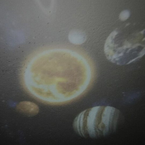 Night Sky Projector like new with 4 solar system discs