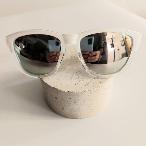 Hawkers One polarized sunglasses like new, white unisex