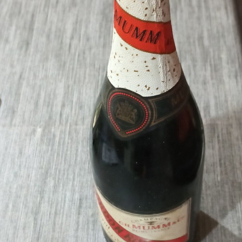 Mumm Champagne Cordon Rouge Brut new, Reims France
