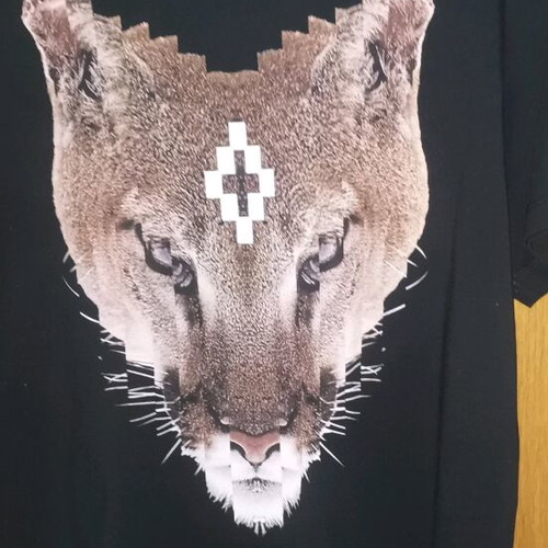 Marcelo Burlon T-shirt size M, like new, black