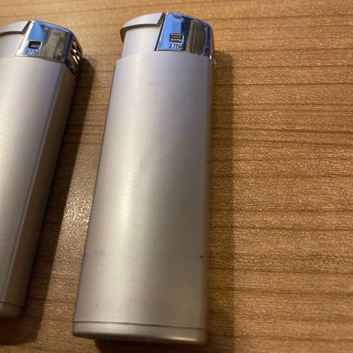 Minions Atomic collectible lighters like new, set of 2