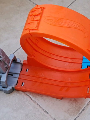Hot Wheels Πίστα Loop Stunt Champion μεταχειρισμένη με ελλείποντα κομμάτια