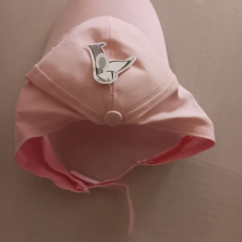 Pink hat new with tag