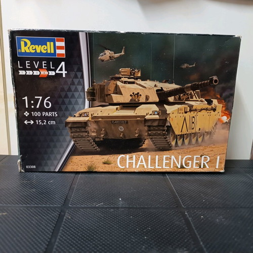 Challenger 1 1:76 tank model kit new by Revell