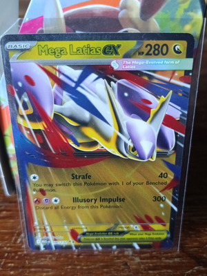 Mega Latias EX Pokémon card 100/132 like new, mega evolution