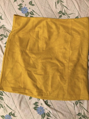 Skirt yellow new, size XXL