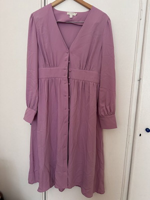 Classic dress like new, alpha line, shirt style