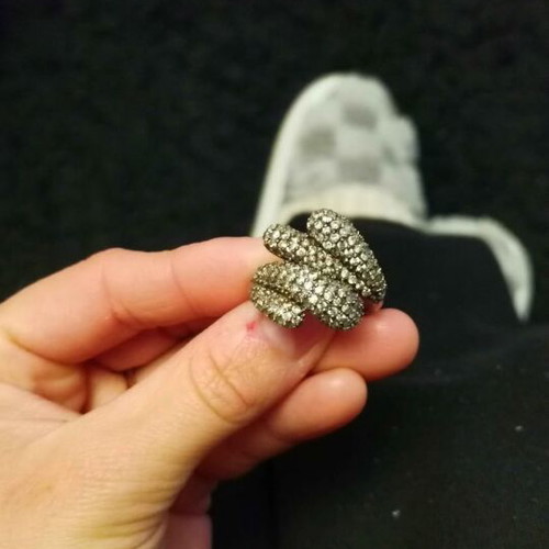 Silver ring used