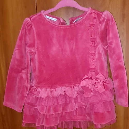 Velour blouse in bright pink with ruffles 24 months like new