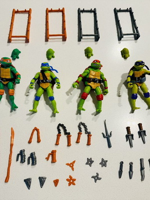 TNMT movie figures used with accessories Leonardo Donatello Michelangelo Raphael