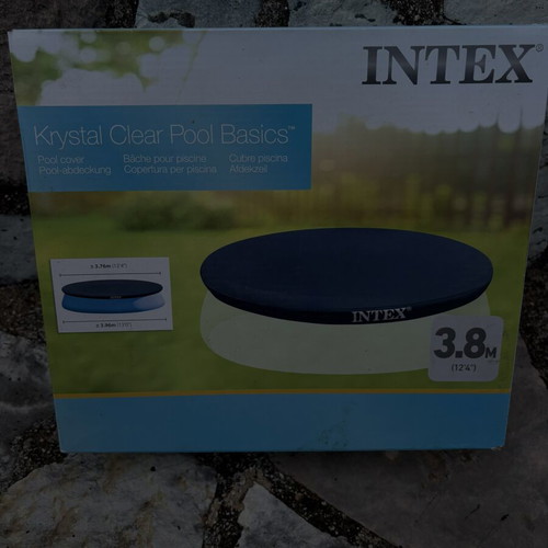 Plastic pool new with cover, filter and manual foot pump