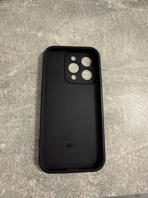 iPhone 15pro case with summer pattern like new