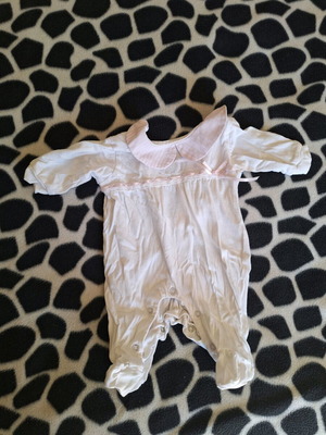 Ολόσωμο βρεφικό φορμάκι σαν καινούργιο για νεογέννητο bambibel