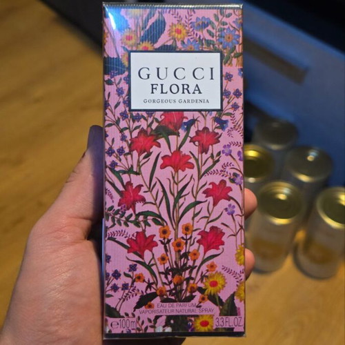 Gucci Flora Gorgeous Gardenia perfume like new 100 ml