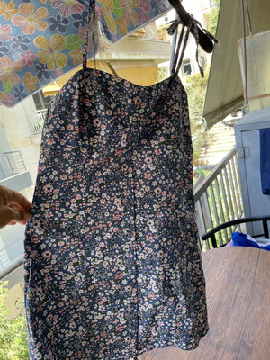 Floral dress Paranoia size L used, blue with back elastic