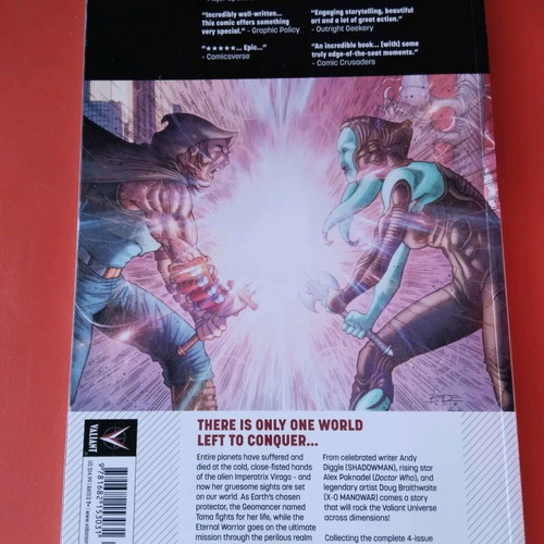 Incursion Valiant Comics like new, complete 4-issue collection with box