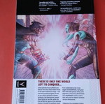 Incursion Valiant Comics like new, complete 4-issue collection with box