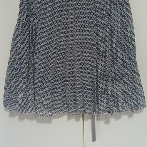 Silvian Heach skirt like new, size S, gray and blue