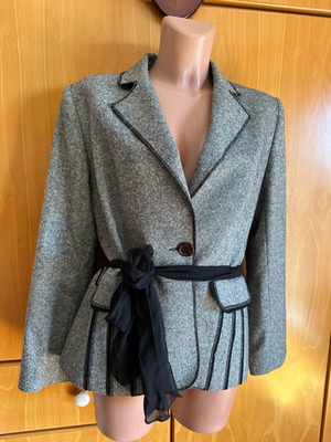 Lussile jacket large like new, gray