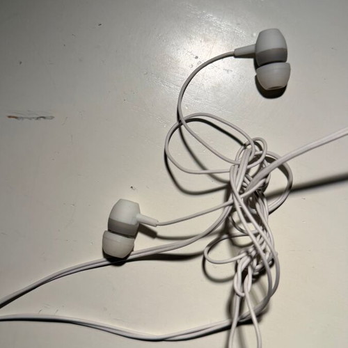 Wired earbuds 3.5mm jack white used