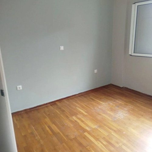 Apartment in Koukaki 66m² with 2 bedrooms, balcony and gas heating