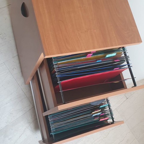 Filing cabinet used, height 76cm, length 58cm, width 50cm