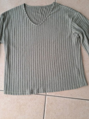 Shein long-sleeve blouse new size S