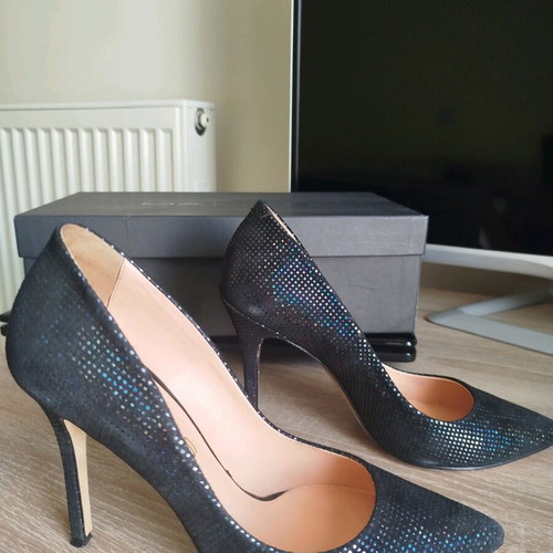 Women's shoes used, size 37, black pumps