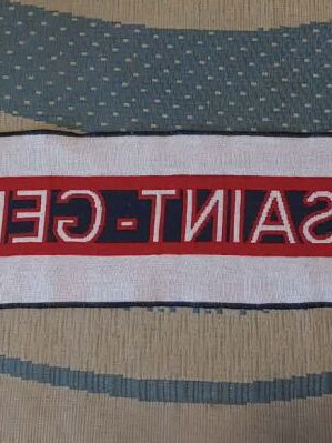 Paris Saint Germain scarf like new, authentic
