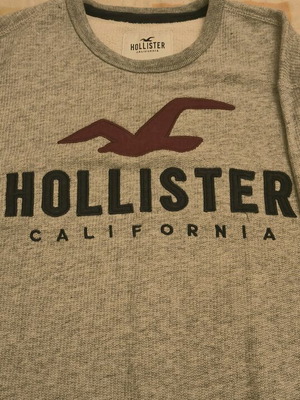 Hollister California gray sweater new, size S/M