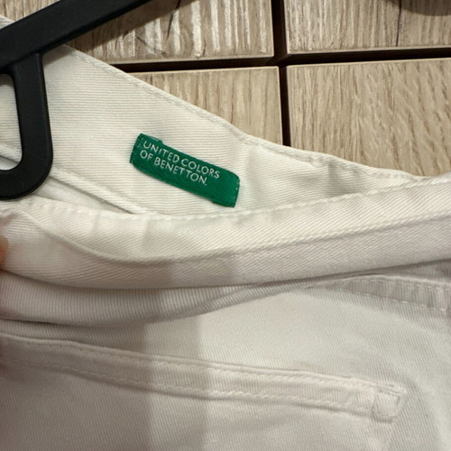 Benetton white flared jeans like new, size 42