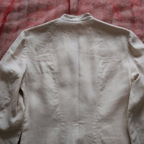 Linen with embroidery like new, length 80 cm