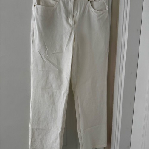 White pants XS used