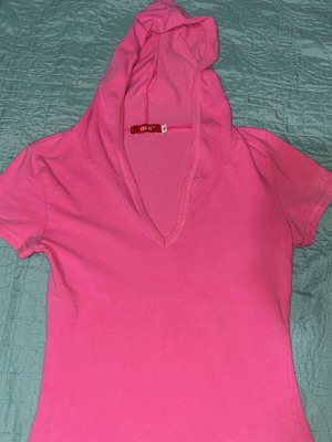 Egg pink short-sleeve hooded top, small