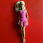  4 κούκλες Barbie
