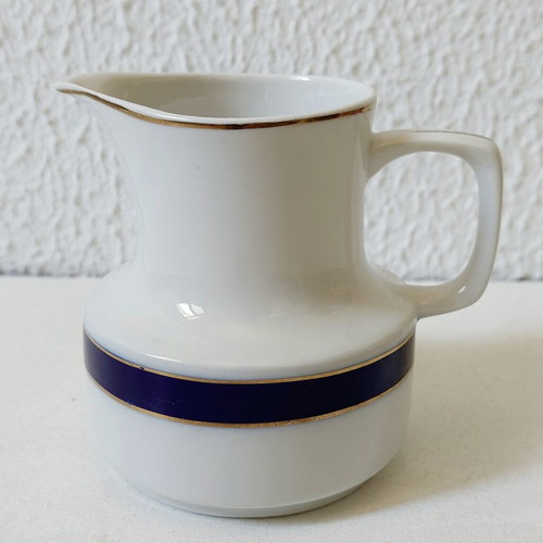 Vintage Hollohaza Hungary Porcelain Milk Jug Echt Kobalt & Gold like new