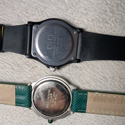 Set of 2 vintage O&O and Hollywood Polo Club watches like new