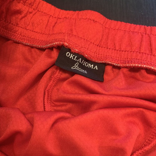 Oklahoma jeans shorts XL set like new, black and red