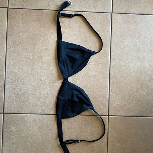Hollister black medium bikini top like new